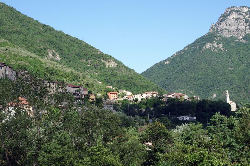 Agriturismo Mulino Del Castello Nasino Екстер'єр фото