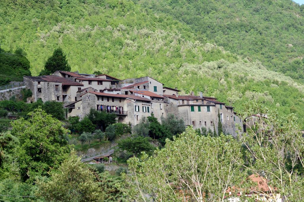 Agriturismo Mulino Del Castello Nasino Екстер'єр фото